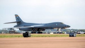 DRAMA U VELIKOJ BRITANIJI: Amerikanci u panici povukli sve bombardere!