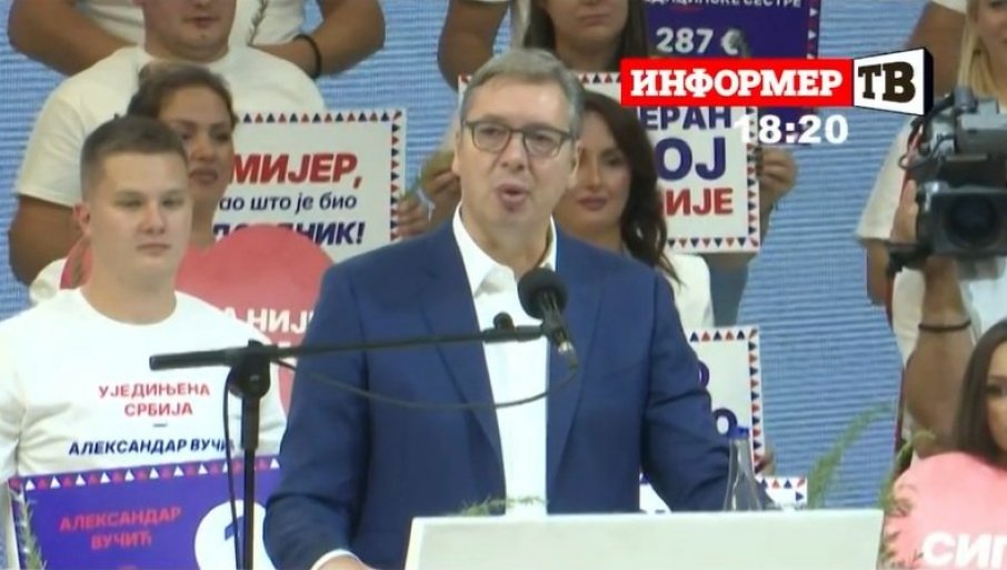 U PRIŠTINSKOM „PARLAMENTU“ NOSE MAJICU „STUDENTI POBJEĐUJU“ : Vučić u Lazarevcu upozorio na brutalan rat protiv Srbije