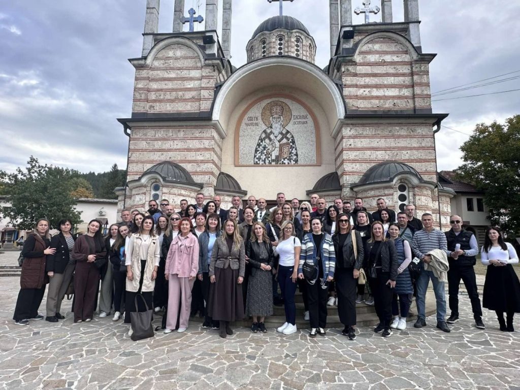 ZAVRŠENA VJERSKA I PRIJATELJSKA POSJETA KOSOVU I METOHIJI: „Htjeli smo da pokažemo ozbiljnim i obrazovanim ljudima kako živi naš narod“