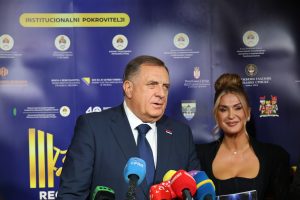 DODIK: Moramo ukloniti barijere koje smetaju razvoju trgovine u Srpskoj (FOTO)