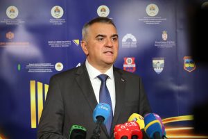VIŠE OD 50.000 RADNIKA RADI U OVOJ DJELATNOSTI: Minić najavio nove mjere Vlade Srpske za razvoj trgovine (FOTO)