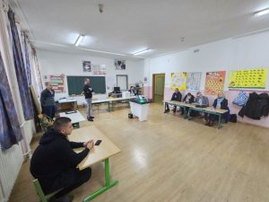 ПОЧЕЛО ГЛАСАЊЕ У БиХ: Очекују се фер и демократски избори
