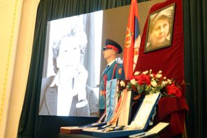 ПРВА ЖЕНА ПРЕДСЈЕДНИК СРПСКЕ: Комеморација Биљани Плавшић у Бањалуци (ФОТО)