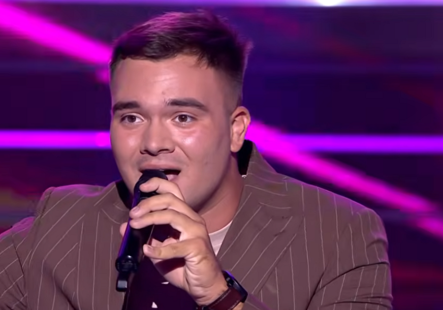 BANJALUČANIN ODUŠEVIO U „ZVEZDAMA GRANDA“ Danilo osvojio svih sedam glasova i zapalio studio
