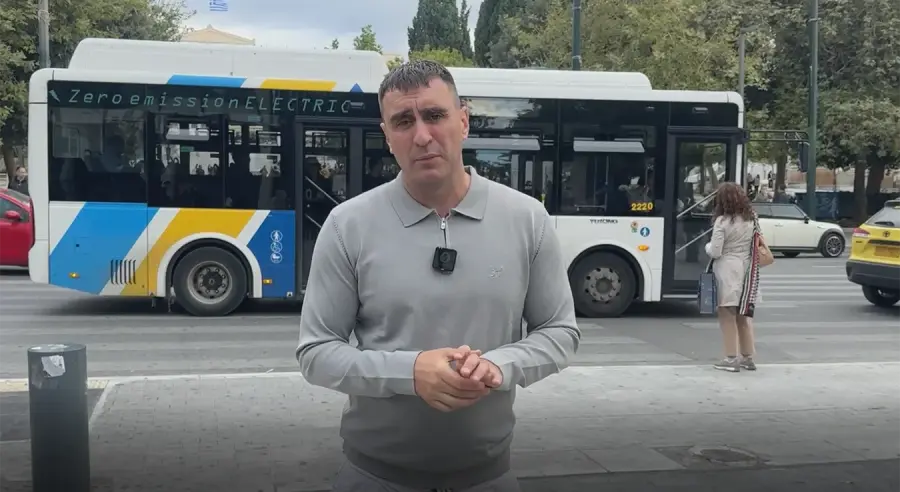 СУКОБ НАВИЈАЧА У АТИНИ:  Грчка полиција окривила црвено-плаве, истина потпуно другачија
