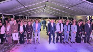 ПРИЈЕДОР ВЕЧЕРАС ЈАСНО ПОРУЧИО: „Бањац и тачка“ – Завршна трибина НПС- ДНС у знаку подршке и јединства