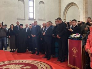MANASTIR MILOŠEVAC PROSLAVLJA KRSNU SLAVU: Svetinja kod Prijedora okupila vjernike, prisustvuje i Dodik (FOTO)